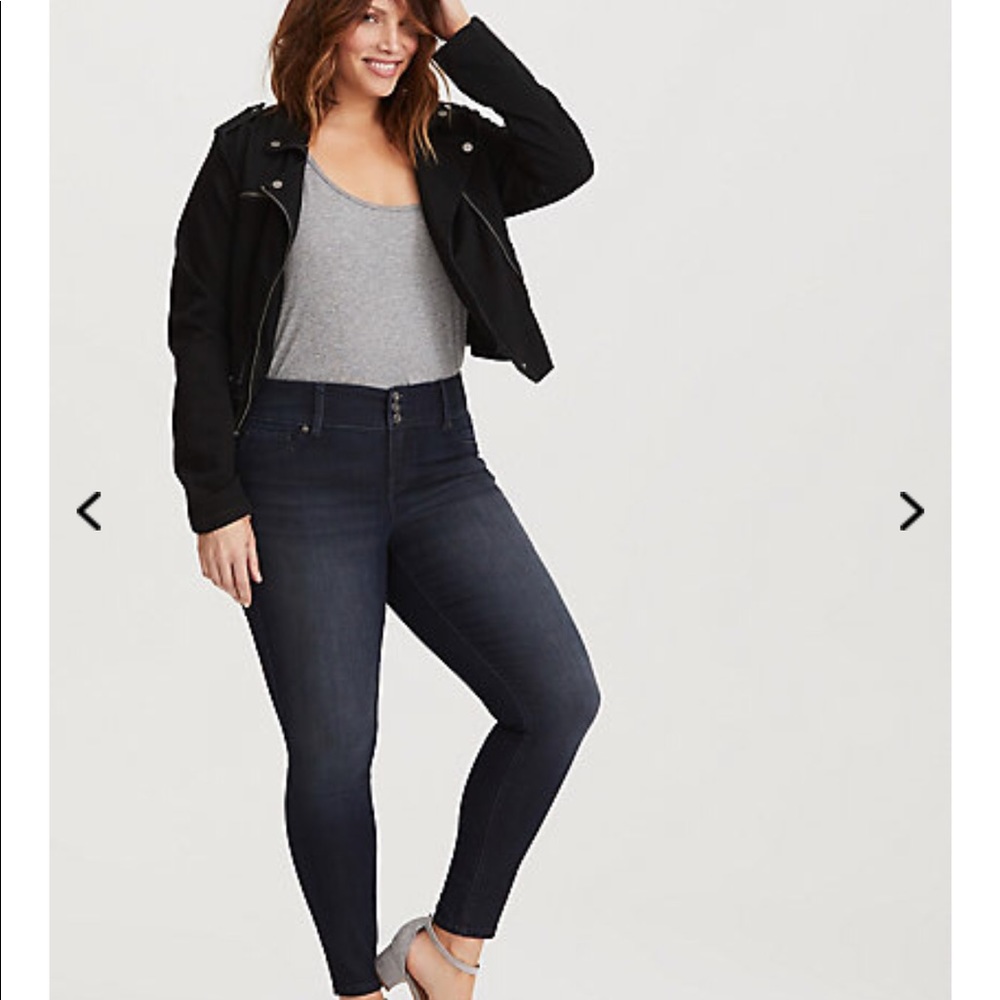 TORRID Dark Wash JEGGING Skinny Comfy JEAN 14R